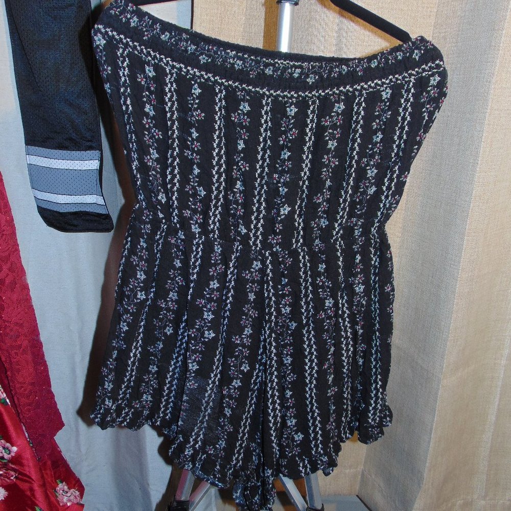 BECOOL sleeveless Romper Large   ((B3))